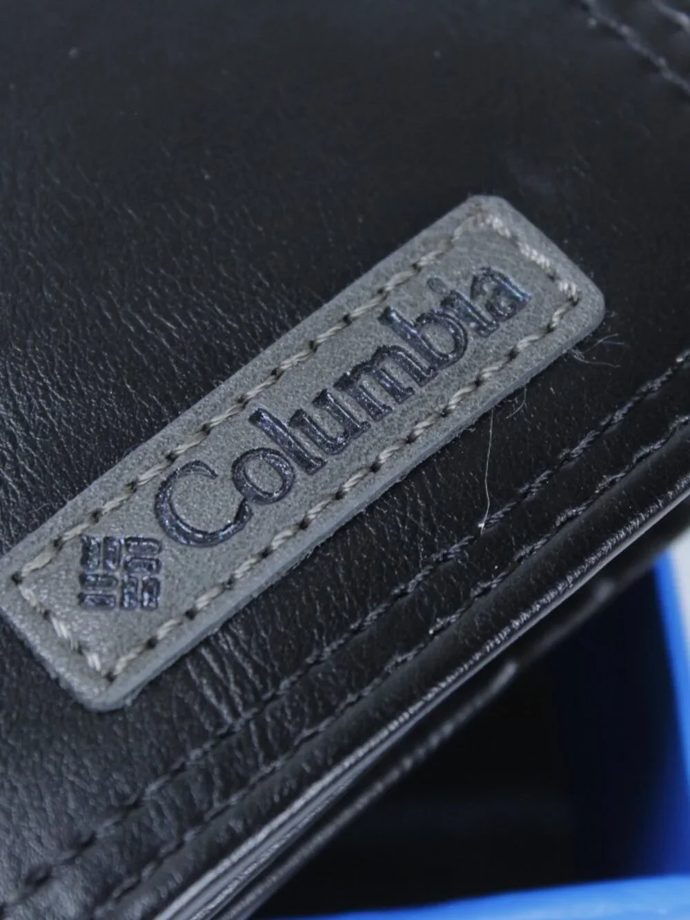 Original Columbia Wallet – Genuine Black Leather – New in Box – Bifold Style
